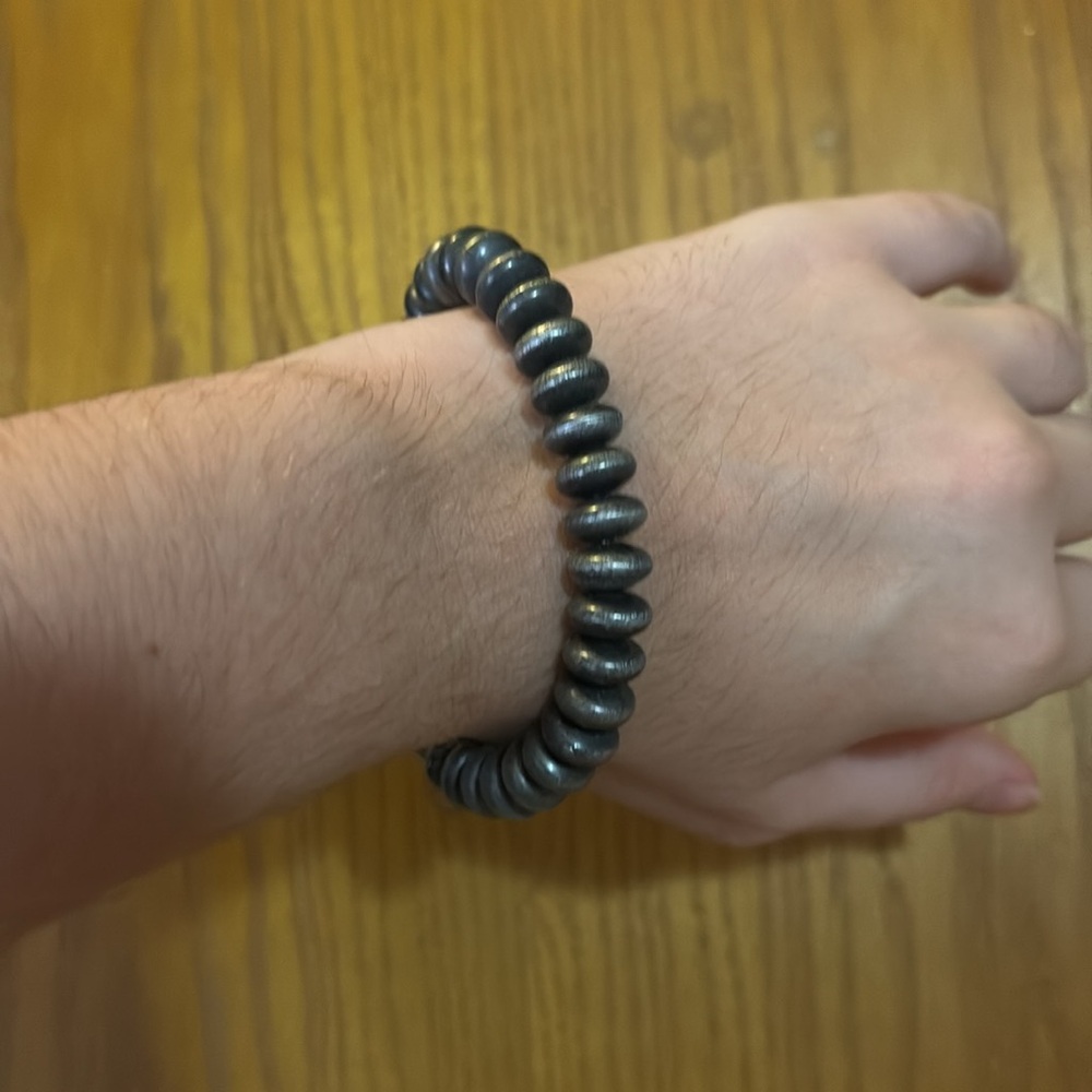 Adjustable bracelet - Picture 3 of 3